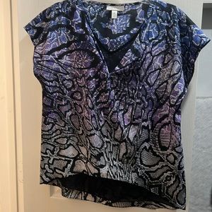 Dana Buchman Top. Size Medium